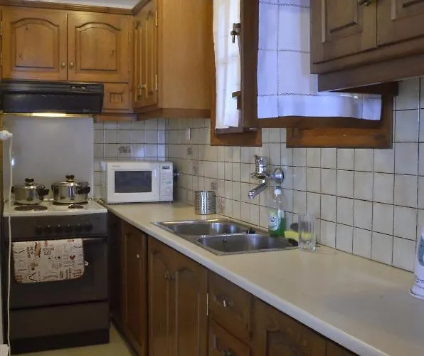 House Chorefto * Chorefton